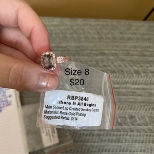 Size 8. Rose gold bomb party ring.